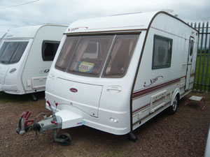 Coachman VIP 220-2 Exterior